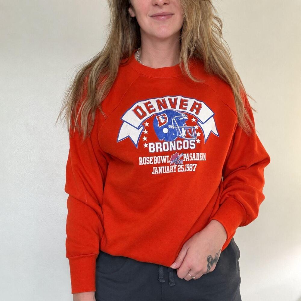 Logo 7 1987 Denver Broncos Super Bowl Sweatshirt
